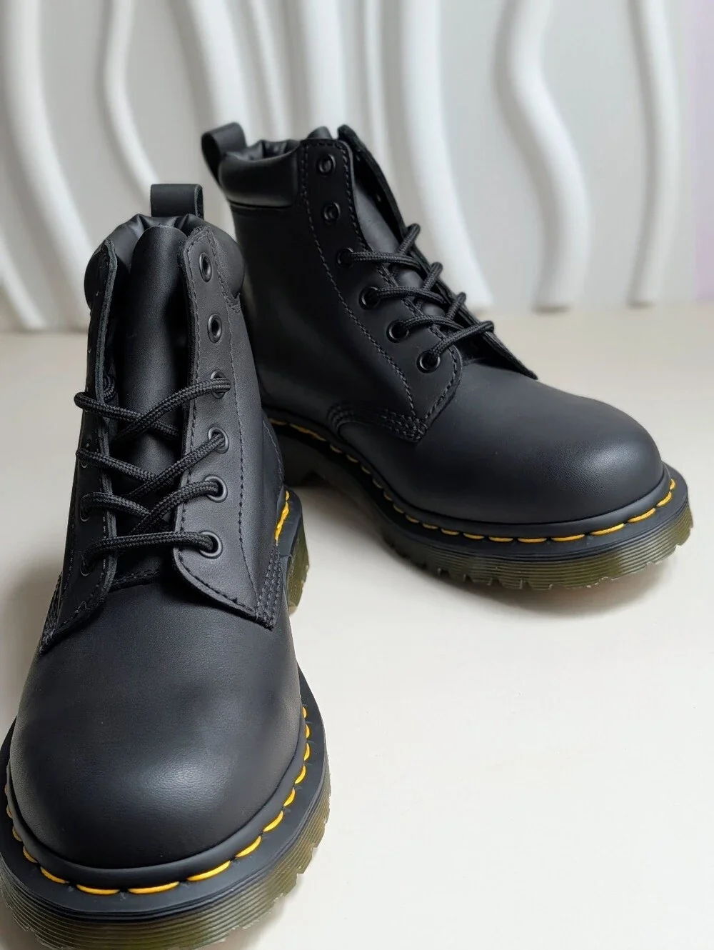 Dr. Martens 939 Ben Black Leather Lace-Up Boots Women’s 8 New With Tags